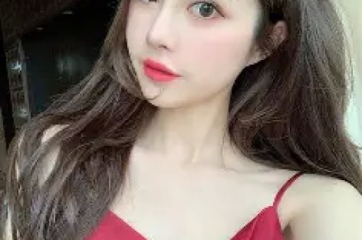 “曝林俊杰大嫂想吃绝户”登上热搜；林俊杰与大哥社交平台互相取关删除与大哥大嫂合影有爆料称联合闺蜜冒充其女友同学散布黑料