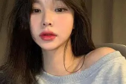 46岁凌潇肃：和姚晨离婚后娶唐一菲如今儿女双全成人生赢家