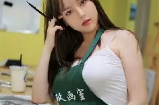 百年大福品牌代言人献礼新西兰前总理珍妮希普利女士